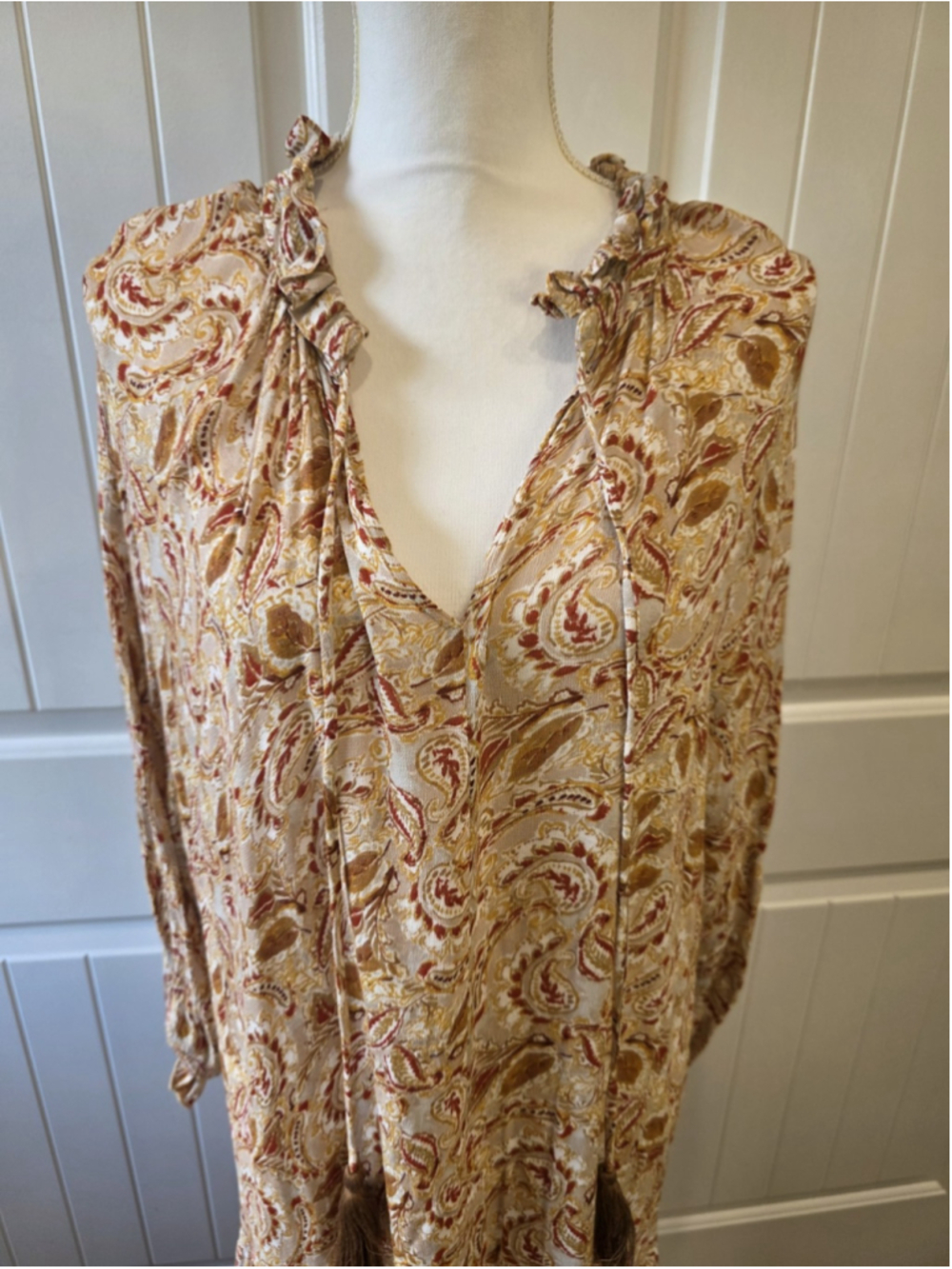 Aura Paisley Boho Maxi Dress Size M Ruffle Neck Tassel Tie Long Sleeve Boho - Picture 5 of 10